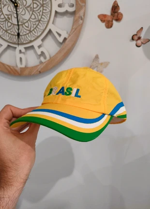 Gorra Brasil Retro amarilla, brand: Vintage, condizioni: Nuovo senza cartellino, taglia: Taglia unica, €6.00, €7.00 include la Protezione acquisti