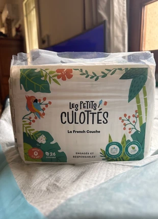 Couche petits culottés taille 1-3kg, merk: LES PETITS CULOTTÉS, staat: Nieuw met prijskaartje, maat: 2–5 kg, € 5,00, € 5,95 inclusief Kopersbescherming