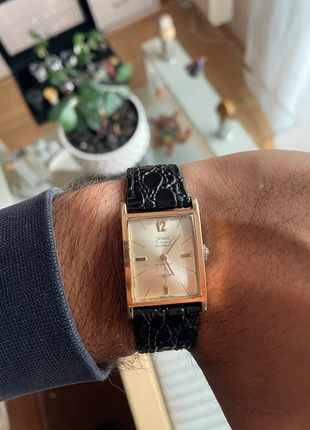 Spider "Tank" Dresswatch (Handaufzug), marke: Spider, zustand: Gut, größe: Bis 30 mm, 50,00 €, 53,20 € inklusive Vinted-Käuferschutz