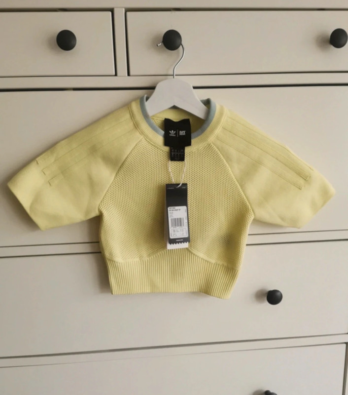 Ivy park yellow crop top shop