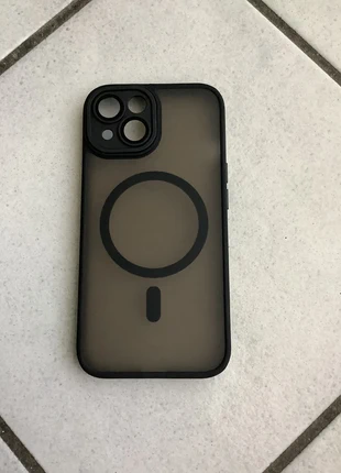 Cover iPhone 15 con MagSafe, marque: Cover, état: Neuf avec étiquette, 5,00 €, 5,95 € Protection acheteurs incluse