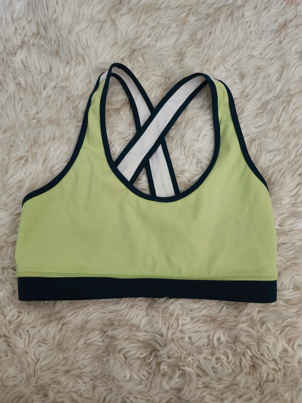 4 Laps Sports Bra 1