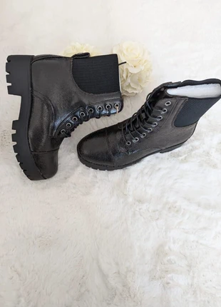 Chaussures Montantes Tendance - Marque Seven7 - Pointure 7/38 - Couleur Noir, brand: Seven7, condizioni: Ottime, taglia: 38, €19.00, €20.65 include la Protezione acquisti Pro