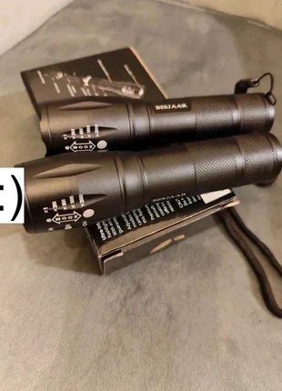 Besjaar Zaklamp - 2 stuks - 2000 lumen -, merk: besjaar, staat: Nieuw zonder prijskaartje, € 12,99, € 14,34 inclusief Kopersbescherming