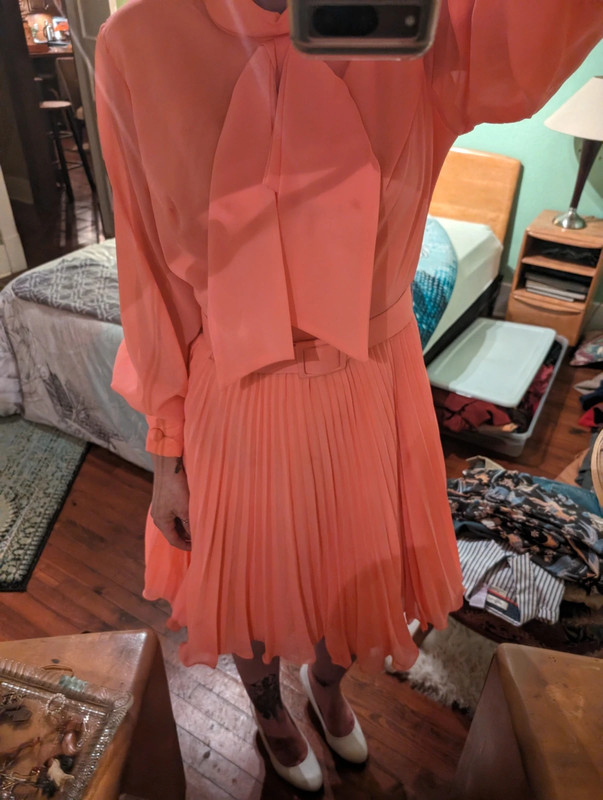 Vintage Coral bridesmaids dress. No tag. 2