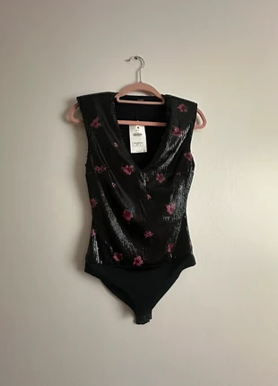 Bershka Body damskie, marque: Bershka, état: Neuf avec étiquette, taille: M / 38 / 10, 5,00 €, 5,95 € Protection acheteurs incluse