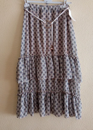 Falda boho, état: Neuf sans étiquette, taille: Taille unique, 10,00 €, 11,20 € Protection acheteurs incluse