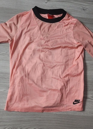 T-shirt Nike sport rose S 👕🌸, marke: Nike, zustand: Gut, größe: S / 36 / 8, 7,00 €, 8,05 € inklusive Vinted-Käuferschutz
