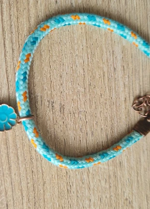 Armband bloemblaadje, marque: Hema, état: Neuf sans étiquette, 1,50 €, 2,28 € Protection acheteurs incluse