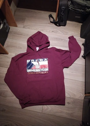 Pull à capuche Prague Praha, marke: Gildan, zustand: Gut, größe: L, 12,00 €, 13,30 € inklusive Vinted-Käuferschutz