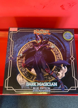 Figurine Dark magicien blue édition YU GI OH, marke: first4figures, zustand: Neu, größe: Einheitsgröße, 100,00 €, 105,70 € beinhaltet Vinted-Käuferschutz Pro