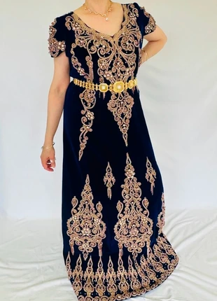 Fargani constantinois, zustand: Sehr gut, größe: Einheitsgröße, 120,00 €, 126,70 € inklusive Vinted-Käuferschutz