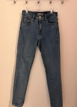 Jeans LEVI’S, marke: Levi's, zustand: Sehr gut, größe: M / 38 / 10, 20,00 €, 21,70 € inklusive Vinted-Käuferschutz