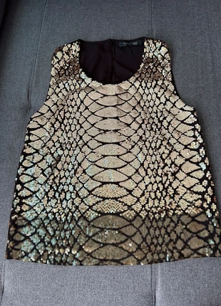 Top  Guess, marca: Guess by Marciano, estado: Nuevo sin etiquetas, tamaño: XL / 42 / 14, 20,00 €, 21,70 € Protección al comprador incluida