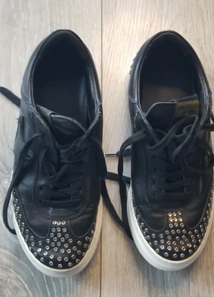 Baskets noires cloutées 36, marca: Amabrand deluxe, estado: Muy bueno, tamaño: 36, 28,00 €, 30,10 € Protección al comprador incluida