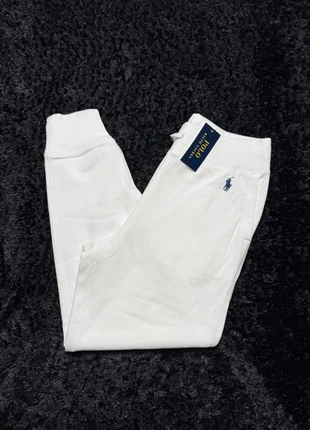Jogging Ralph Lauren blanc femme • Taille S • Neuf, marke: Ralph Lauren, zustand: Neu, mit Etikett, größe: S / 36 / 8, 80,00 €, 84,70 € beinhaltet Vinted-Käuferschutz Pro