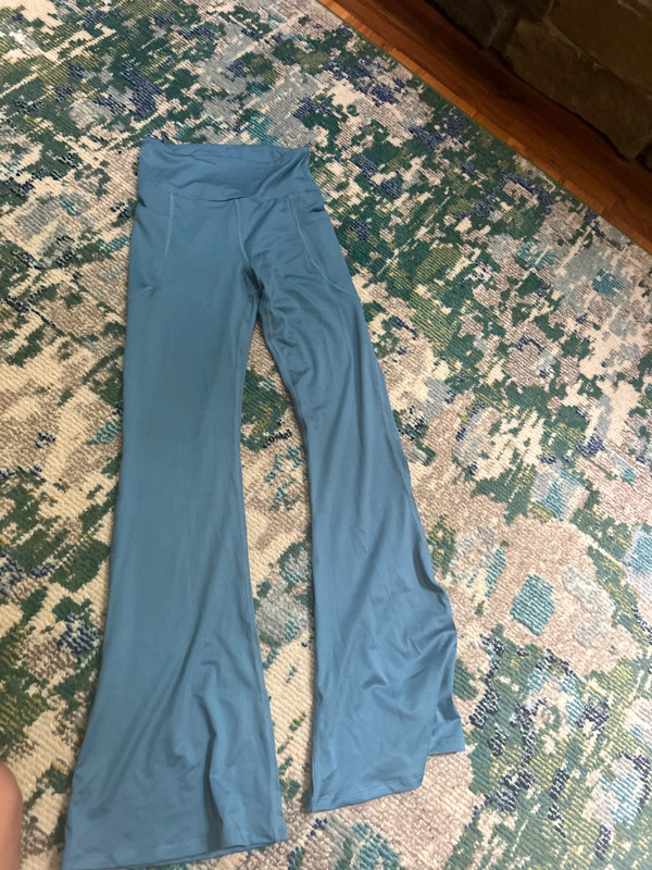 Blue Flare Leggings 2