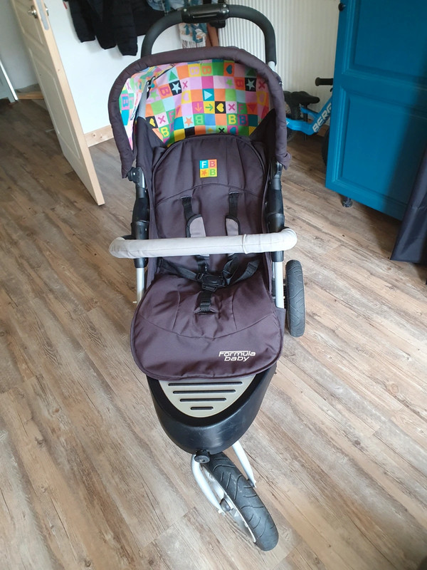 Poussette formula baby 3 roues Vinted