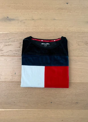 Sweat velours sport femme / Tommy Hilfiger / taille L, brand: Tommy Hilfiger, condition: Very good, size: L / 40 / 12, €15.00, €16.45 includes Buyer Protection