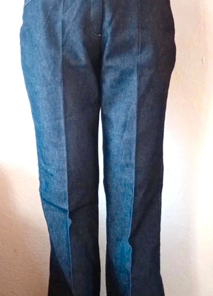 Pantalón vaquero acampanado Naf Naf talla XL 42, marca: Naf Naf, estado: Nuevo sin etiquetas, tamaño: XL / 42 / 14, 18,00 €, 19,60 € Protección al comprador incluida