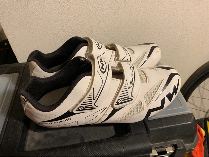 Scarpe ciclismo usate hot sale