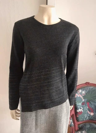 Pull fin coupe en biais laine mérinos fines rayures taille 2( 38/40) Kookaï couleur gris anthracite, marke: KOOKAÏ, zustand: Sehr gut, größe: M / 38 / 10, 8,00 €, 9,10 € inklusive Vinted-Käuferschutz