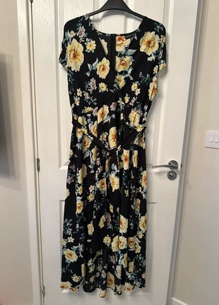 Women’s Mela London size 18 floral wrap belted dress, brand: Mela London, condition: Very good, size: XXXL / 18, £7.00, £8.05 includes Buyer Protection
