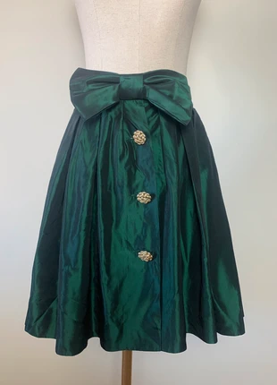 Jupe patineuse à plis verte mordoré avec nœud et boutons dorés vintage #jupes #vintage #80s, brand: Vintage, condition: Very good, size: M / 38 / 10, €22.00, €23.80 includes Buyer Protection Pro