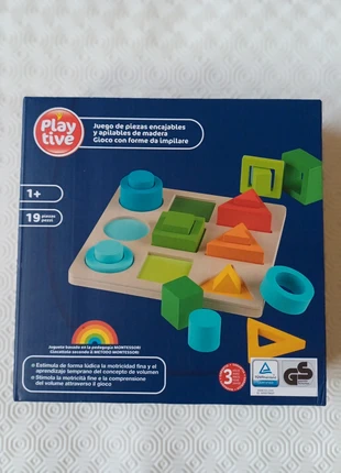 Gioco legno forme impilare e incastrare Montessori, merk: Playtive, staat: Heel goed, maat: 9-12 maanden / 74 cm, € 8,00, € 9,10 inclusief Kopersbescherming