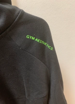 Veste à capuche de running, marque: Factory, état: Bon état, taille: L, 5,00 €, 5,95 € Protection acheteurs incluse