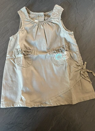 Robe Kaki 3 mois, marca: Kimbaloo, estado: Muito bom, tamanho: 3-6 meses / 62 cm, €1.00, €1.75 inclui Proteção do Comprador