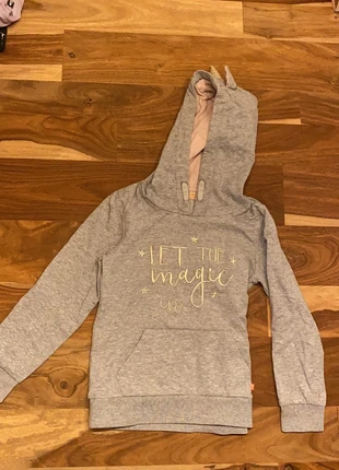 Eenhoorn trui Someone, merk: Someone, staat: Goed, maat: 7 jaar / 122 cm, € 3,00, € 3,85 inclusief Kopersbescherming