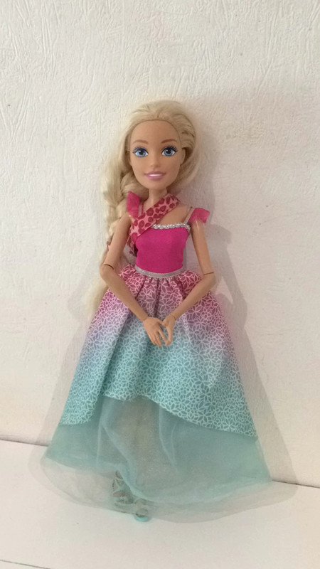 Poupée Barbie princesse 43 cm - Poupée