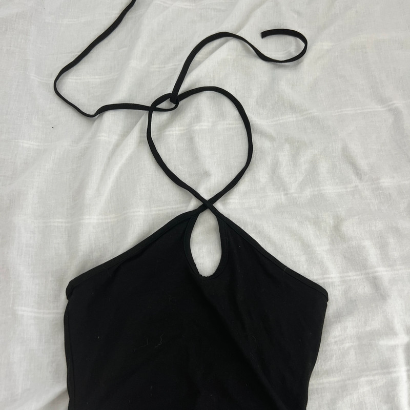 black halter tube top 2