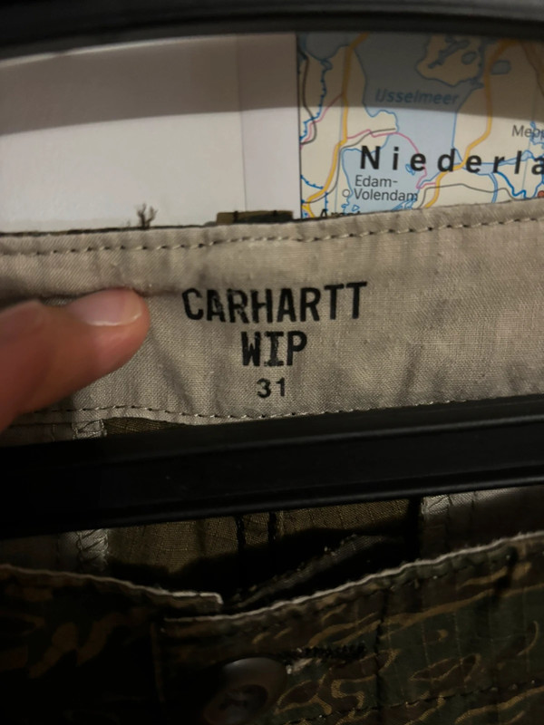 Carhartt wip shorts 3