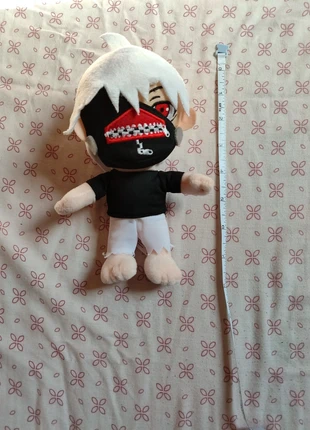 Peluche kaneki, marque: Tokyo Ghoul, état: Très bon état, taille: 3 ans / 98 cm, 3,00 €, 3,85 € Protection acheteurs incluse