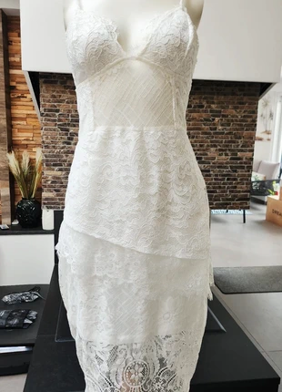 Robe blanc en dentelle, brand: sans marque, condizioni: Nuovo senza cartellino, taglia: S / IT 40 / EU 36, €8.00, €9.10 include la Protezione acquisti