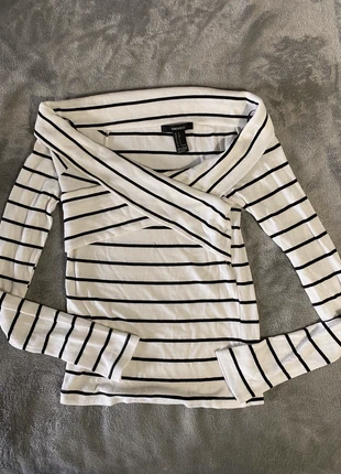 Marinière moulante épaule denudé , brand: Forever 21, condition: Good, size: S / 36 / 8, €4.00, €4.90 includes Buyer Protection