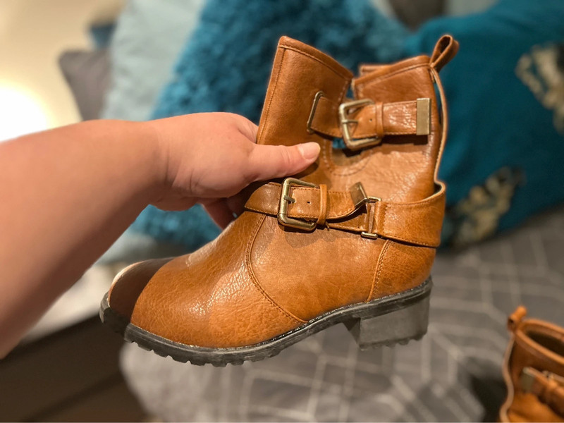 Ladies tan boots 2025 size 5