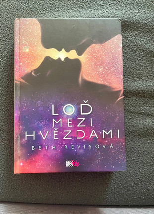 Obrázek k inzerátu: Loď mezi hvězdami