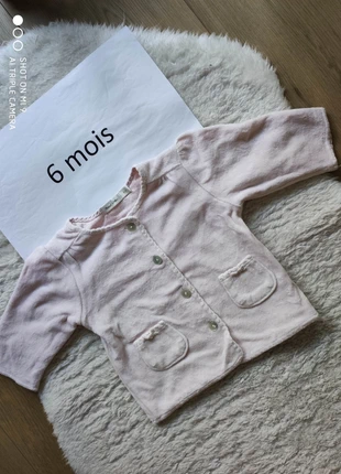 Veste boutonnée velours 6 mois, marque: Bout'chou, état: Très bon état, taille: 3-6 mois / 62 cm, 2,50 €, 3,33 € Protection acheteurs incluse