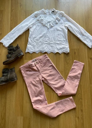 Embroidered white shirt/chemise blanche brodée/Camisa Zara blanca bordada blonda volante T.L/M, marque: Zara, état: Très bon état, taille: L / 40 / 12, 6,00 €, 7,00 € Protection acheteurs incluse