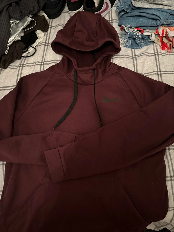 Men’s Nike hoodie 1