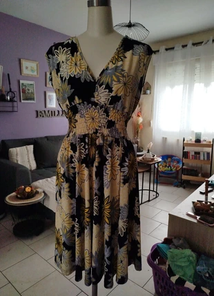 Robe extensible taille 3840, condizioni: Ottime, taglia: M / IT 42 / EU 38, €6.00, €7.00 include la Protezione acquisti