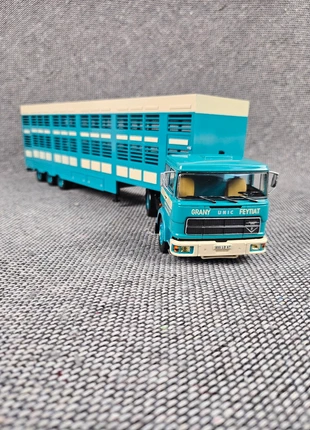 Camion miniature Altaya 1/43 Unic T 270 A2 GRANY Frères + fascicule, marque: Altaya, état: Très bon état, taille: Taille unique, 35,00 €, 37,45 € Protection acheteurs incluse