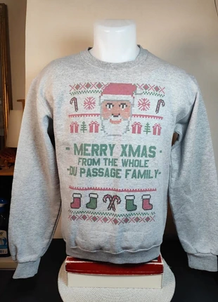 Sweat gris motifs noël - Jerzees Taille S, marke: Jerzees, zustand: Gut, größe: S, 8,00 €, 9,10 € beinhaltet Vinted-Käuferschutz Pro