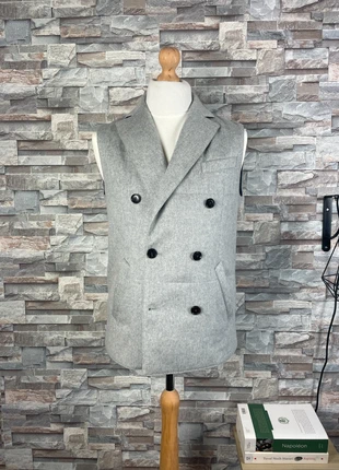 Suitsupply Pure Cashmere Double-Breasted Bodywarmer, Size L - N°3125, marke: Suitsupply, zustand: Sehr gut, größe: L, 135,29 €, 142,75 € beinhaltet Vinted-Käuferschutz Pro