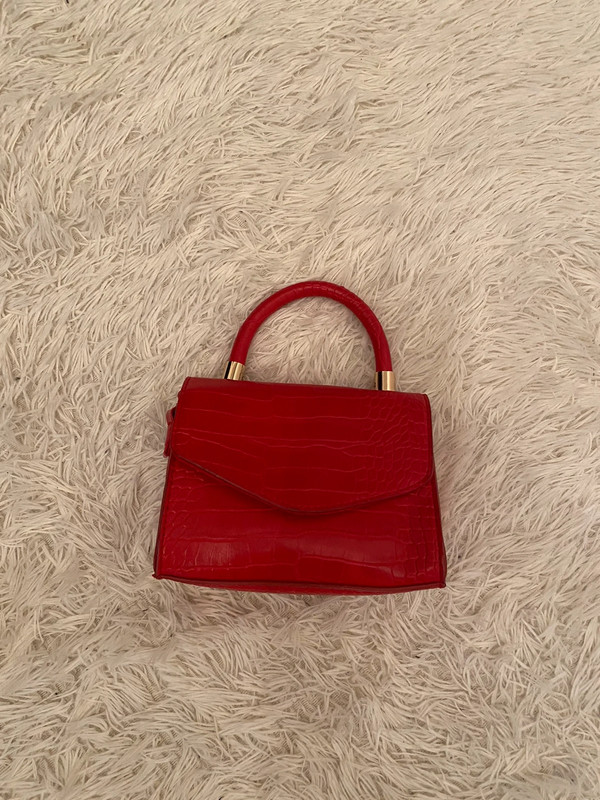 Sac rouge 1