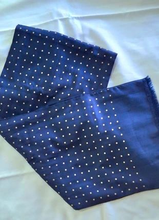 Polka dot scarf 26×140, zustand: Neu, 5,00 €, 5,95 € inklusive Vinted-Käuferschutz
