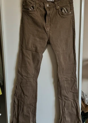 Pantalon flare marron Bershka Taille 38, marque: Bershka, état: Bon état, taille: M / 38 / 10, 1,75 €, 2,54 € Protection acheteurs incluse
